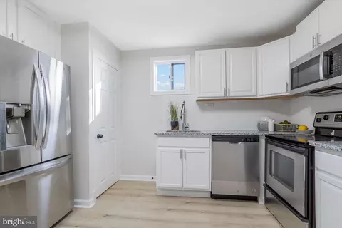 102 Wampler Rd, Middle River, MD 21220 photo 14