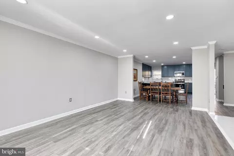 2308 Mellow Ct, Baltimore, MD 21209 photo 4
