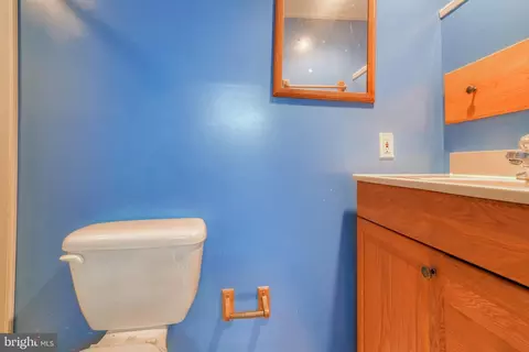 2111 Vailthorn Rd, Middle River, MD 21220 photo 26