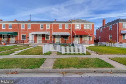 2111 Vailthorn Rd, Middle River, MD 21220