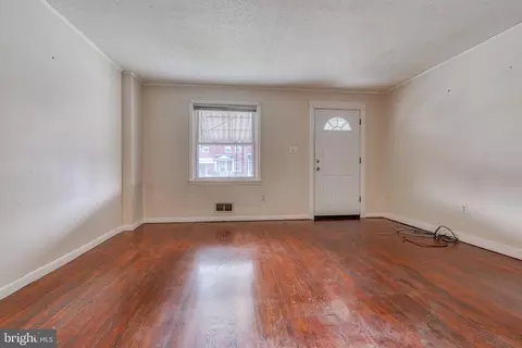 2111 Vailthorn Rd, Middle River, MD 21220 photo 8