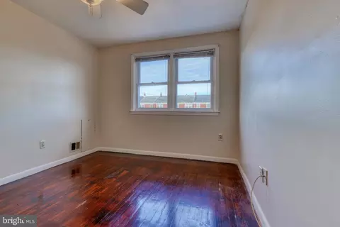 2111 Vailthorn Rd, Middle River, MD 21220 photo 16
