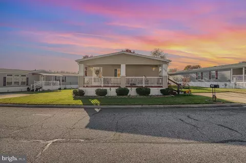 508 Tidewater Ln, Middle River, MD 21220
