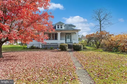 8805 Avondale Rd, Parkville, MD 21234