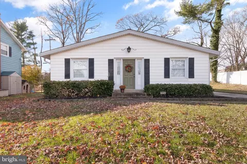 8934 Parlo Rd, Nottingham, MD 21236