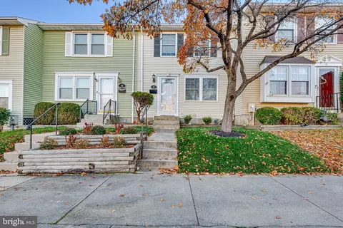 12 Bantry Ct, Rosedale, MD 21237