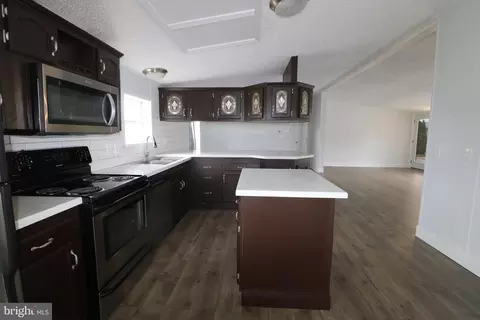 3307 Iris Ln, Middle River, MD 21220 photo 18
