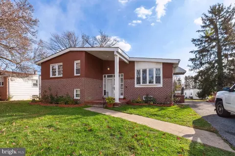 8527 Stevenswood Rd, Windsor Mill, MD 21244