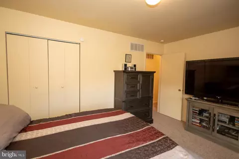 2101 3rd Ave, Windsor Mill, MD 21244 photo 19