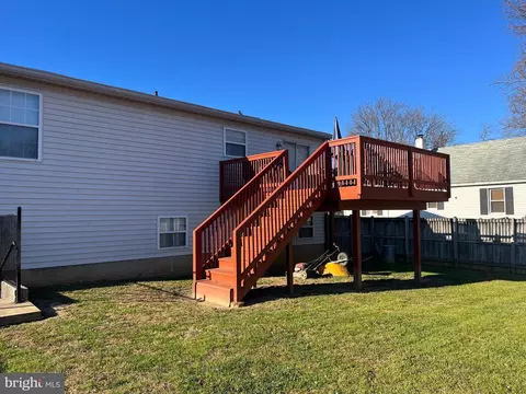 2101 3rd Ave, Windsor Mill, MD 21244 photo 2