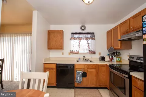 2101 3rd Ave, Windsor Mill, MD 21244 photo 12