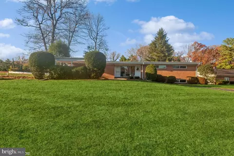 3310 Timberfield Ln, Pikesville, MD 21208