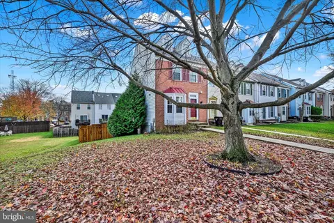2435 Potterfield Rd, Windsor Mill, MD 21244 photo 2