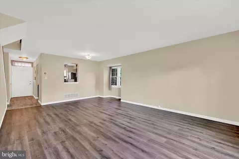 2435 Potterfield Rd, Windsor Mill, MD 21244 photo 14