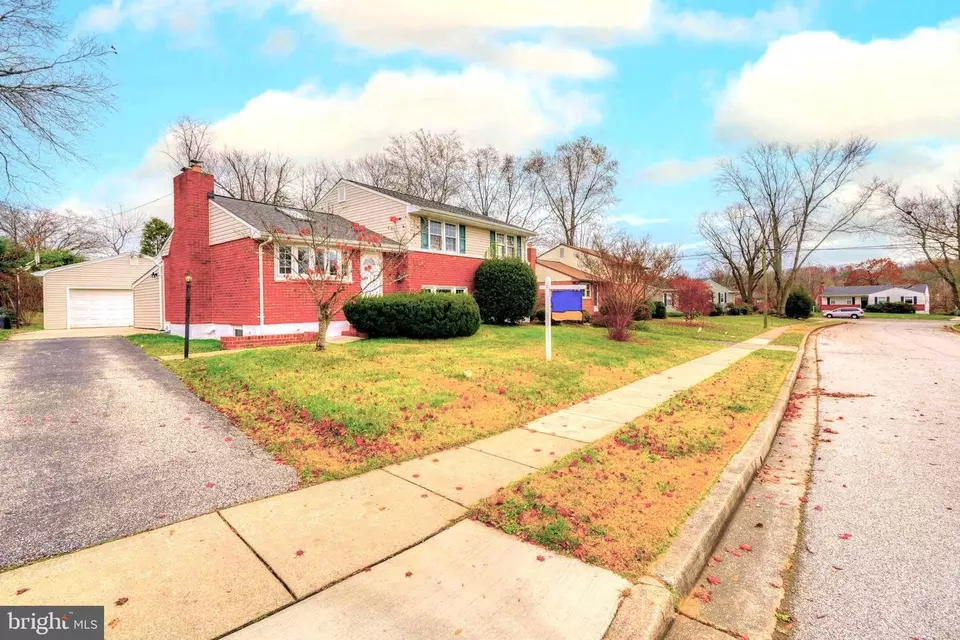 2105 Eastham Rd, Lutherville Timonium, MD 21093 37 Photos Movoto