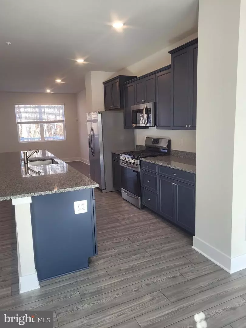  1704 Woods Edge Way, Essex, MD 21221 photo 5