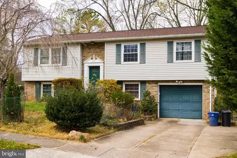 404 Deacon Brook Cir, Reisterstown, MD 21136