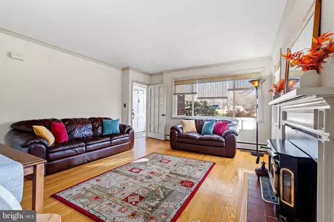 2900 Ridge Rd, Windsor Mill, MD 21244 photo 3