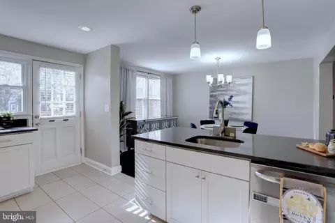 1667 Mussula, Towson, MD 21286 photo 7