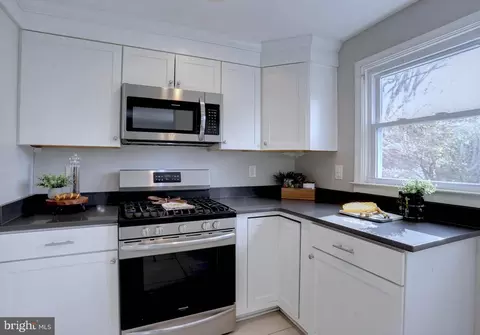 1667 Mussula, Towson, MD 21286 photo 11