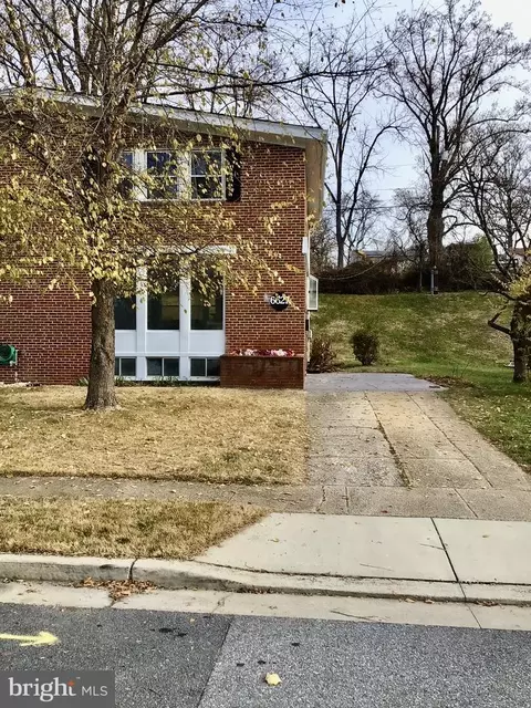 6627 Dalton Dr, Gwynn Oak, MD 21207