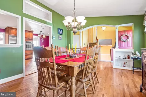 9511 Hallhurst Rd, Nottingham, MD 21236 photo 9