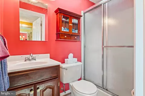 9511 Hallhurst Rd, Nottingham, MD 21236 photo 25