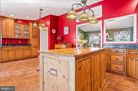 9511 Hallhurst Rd, Nottingham, MD 21236 photo 17