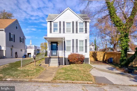 158 Lavern Ave, Halethorpe, MD 21227