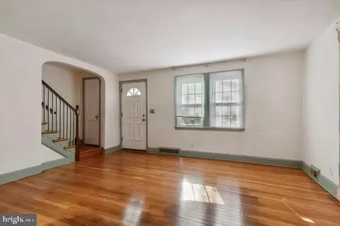132 Murdock Rd, Baltimore, MD 21212 photo 4