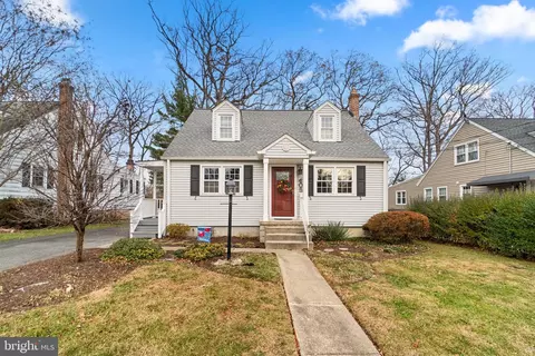 405 Forest Ln, Catonsville, MD 21228