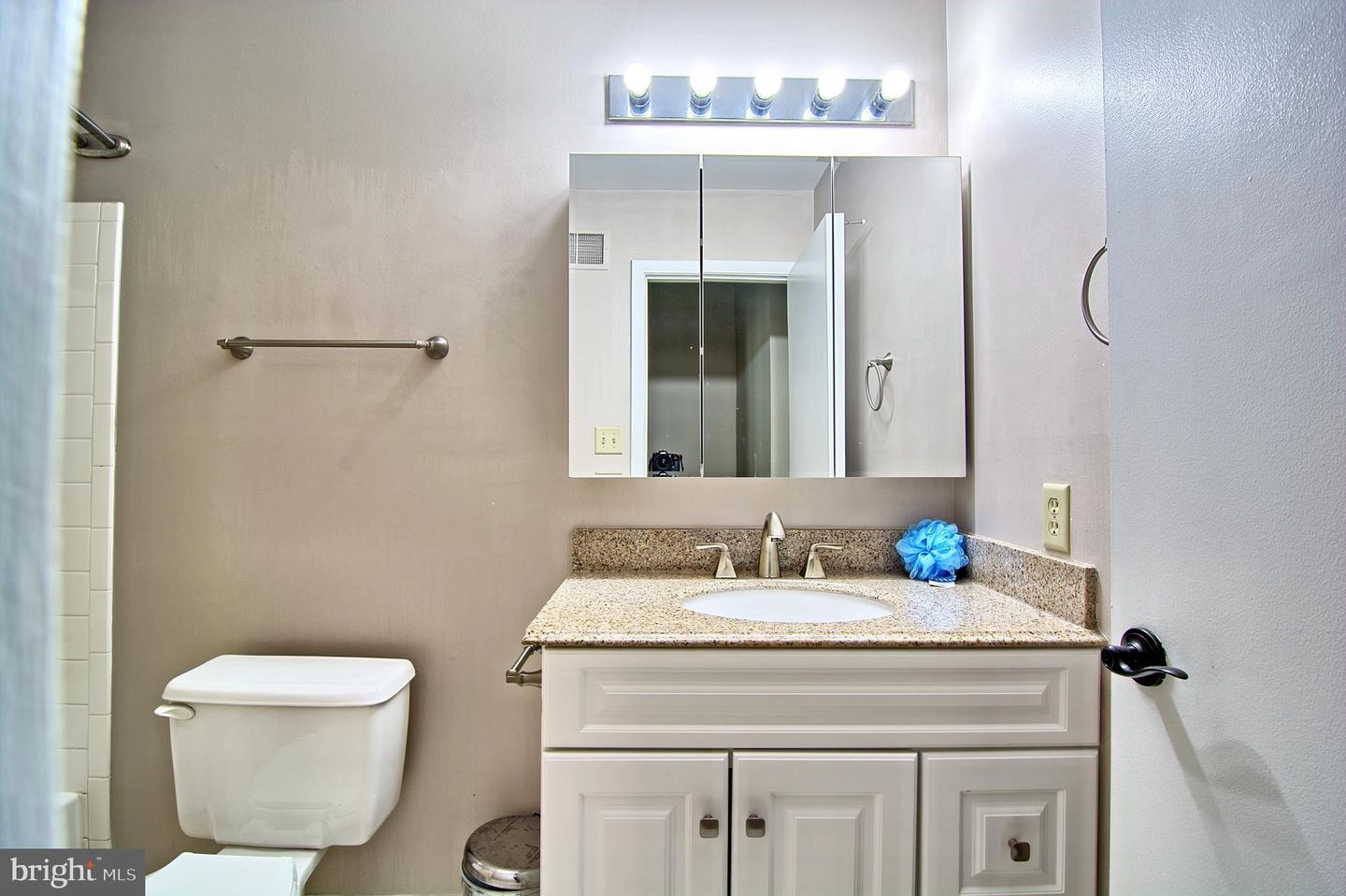 6946 Clearwind Ct, Baltimore, MD 21209 photo 19