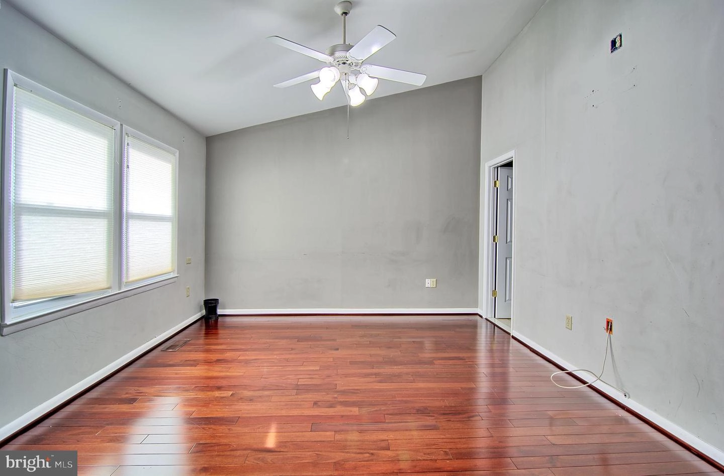 6946 Clearwind Ct, Baltimore, MD 21209 photo 9