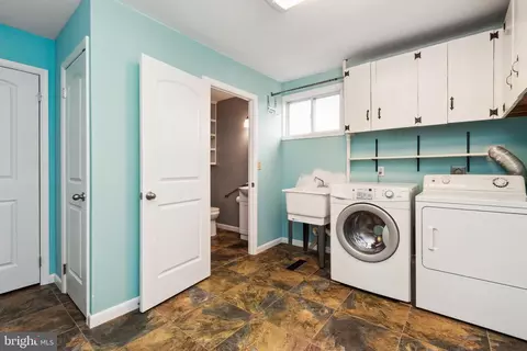 19 Propeller Dr, Middle River, MD 21220 photo 16