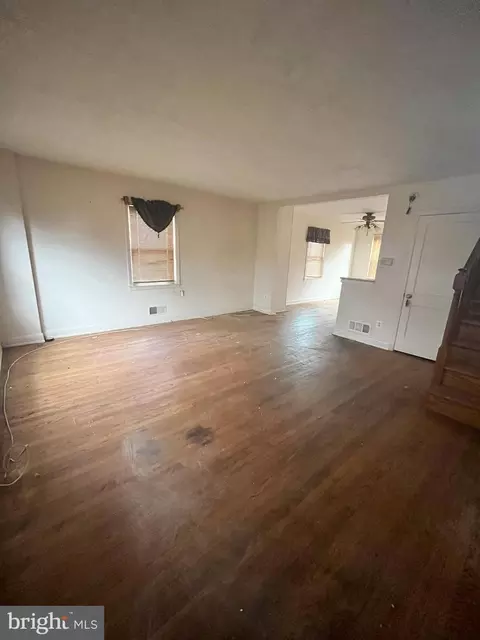 2154 Firethorn Rd, Middle River, MD 21220 photo 2