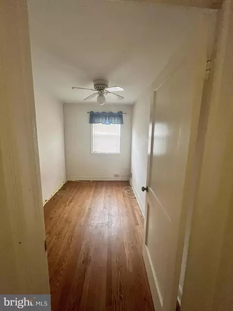 2154 Firethorn Rd, Middle River, MD 21220 photo 6