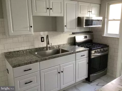 984 Dalton, Baltimore, MD 21224 photo 10