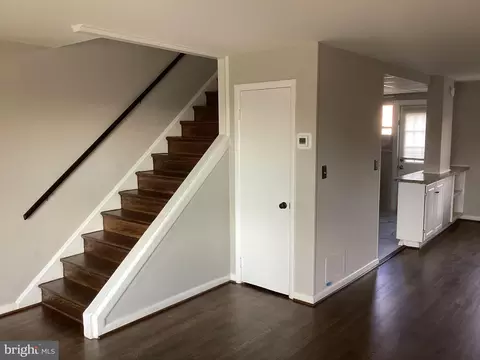 984 Dalton, Baltimore, MD 21224 photo 4
