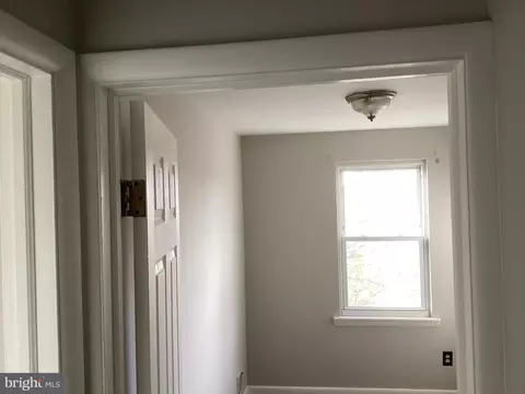 984 Dalton, Baltimore, MD 21224 photo 16