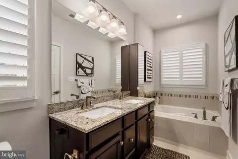 429 Colindale St, Middle River, MD 21220 photo 30