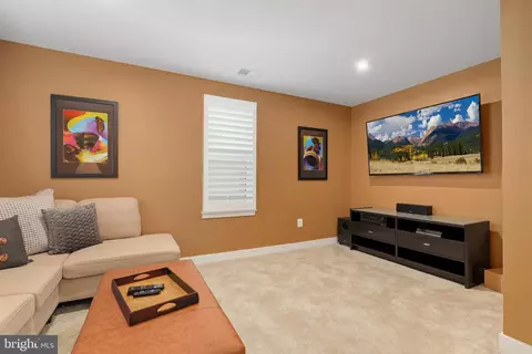429 Colindale St, Middle River, MD 21220 photo 6