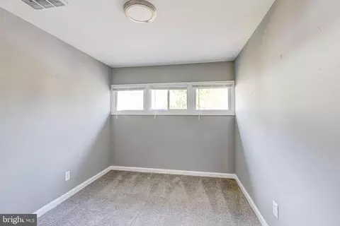 2432 Alma Rd, Halethorpe, MD 21227 photo 17