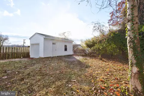 2432 Alma Rd, Halethorpe, MD 21227 photo 18