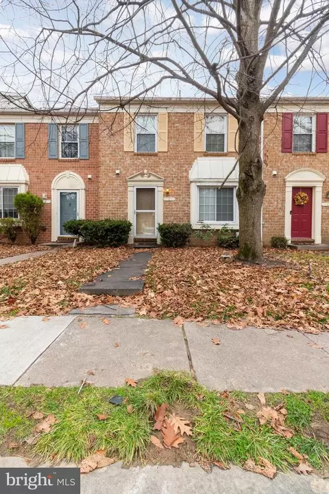 7 Hamlet Dr, Owings Mills, MD 21117