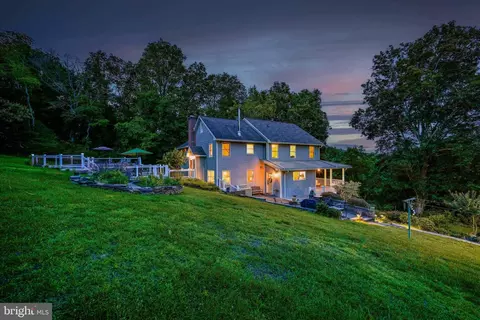1132 Wiseburg Rd, White Hall, MD 21161