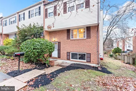 2852 Aspen Hill Rd, Parkville, MD 21234