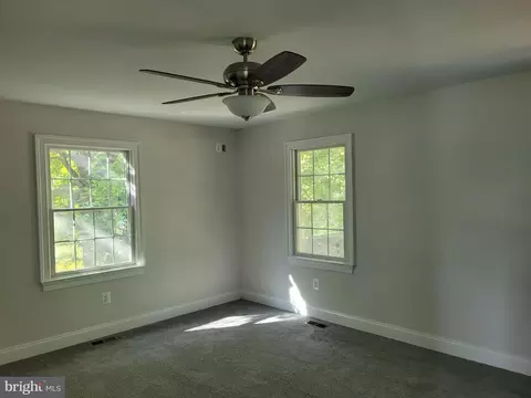 4301 Plumer Ave, Nottingham, MD 21236 photo 10