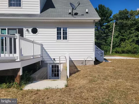 4301 Plumer Ave, Nottingham, MD 21236 photo 2
