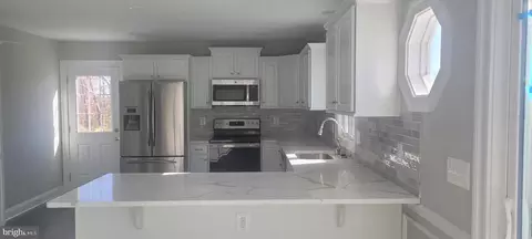 4301 Plumer Ave, Nottingham, MD 21236 photo 6