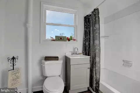 1207 Birch, Halethorpe, MD 21227 photo 29